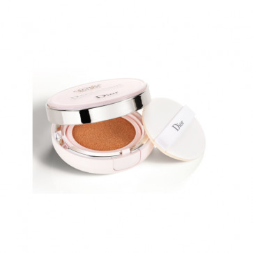 Dior CAPTURE TOTALE DREAMSKIN Perfect Skin Cushion 025