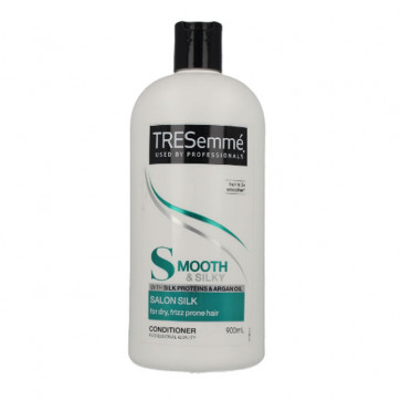 TRESemmé Smooth & Silky Conditioner 900 ml