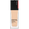 Shiseido Synchro Skin Radiant Lifting Foundation - 220